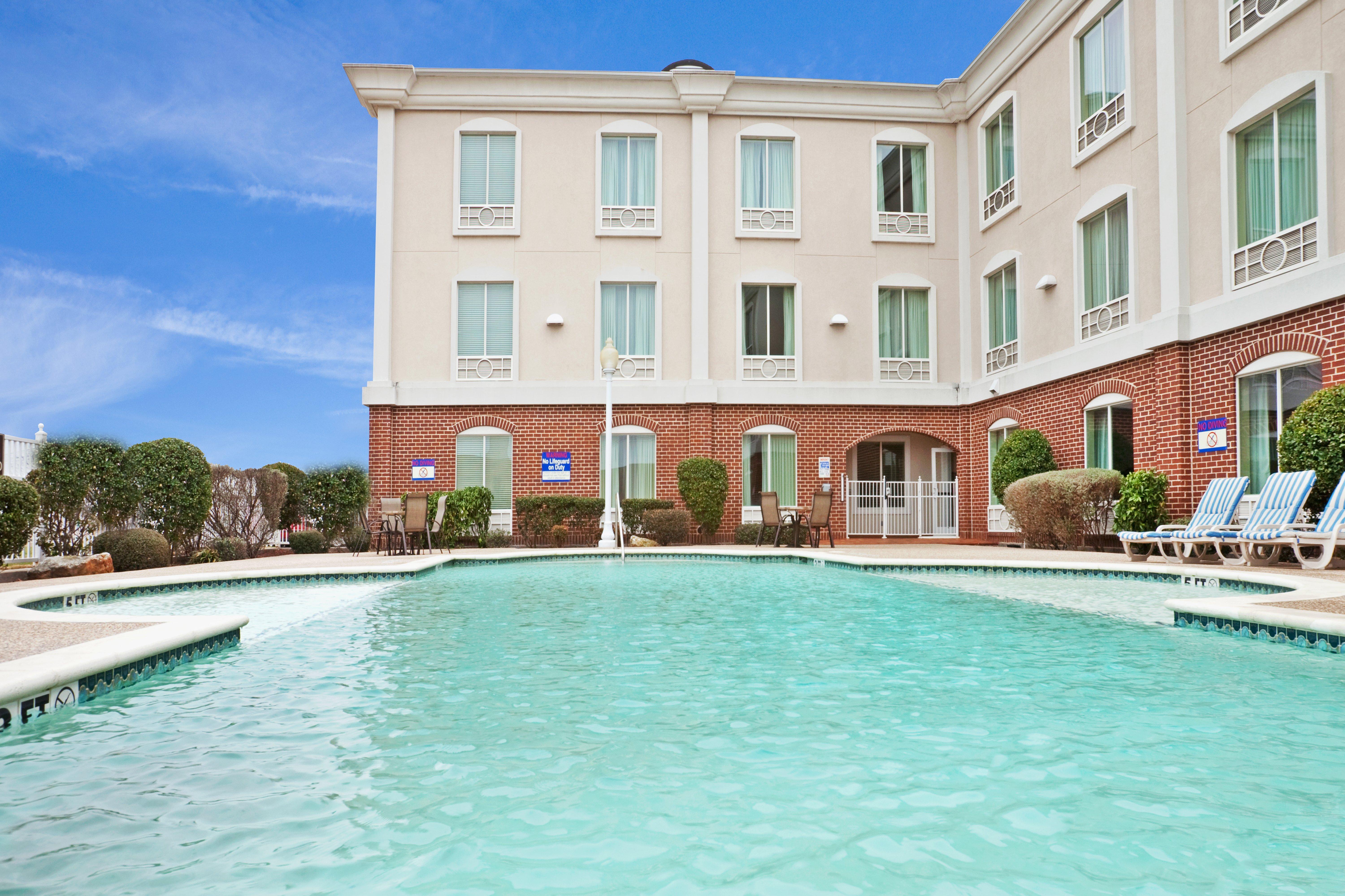 Holiday Inn Express & Suites Waxahachie By Ihg Экстерьер фото