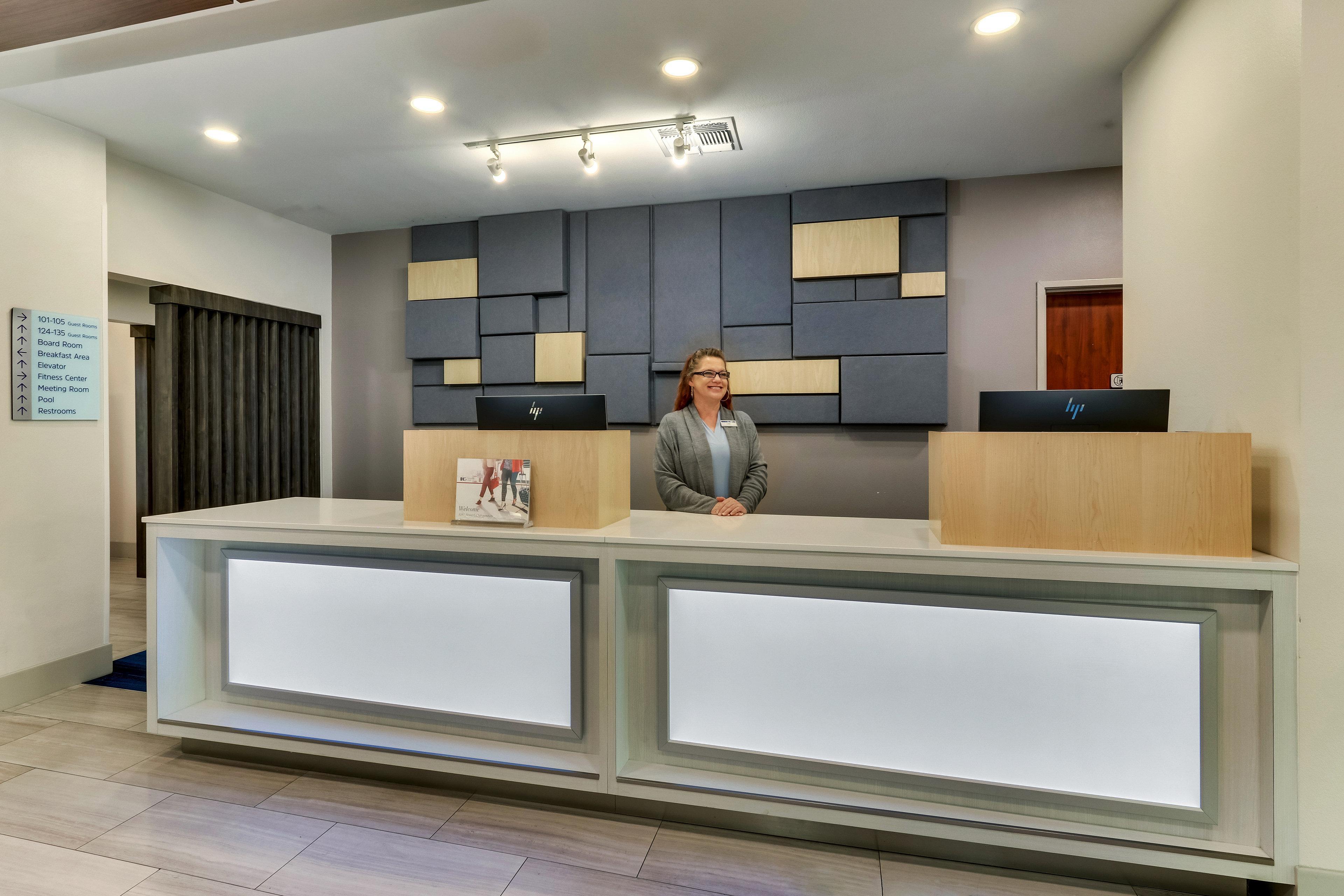 Holiday Inn Express & Suites Waxahachie By Ihg Экстерьер фото